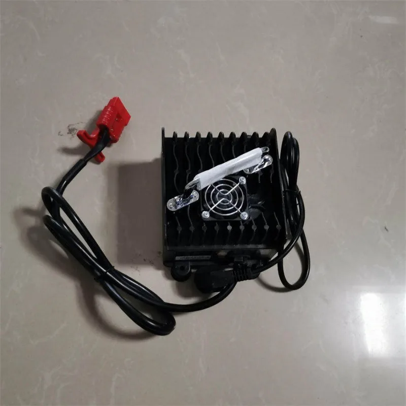 BD50/50C 24V15A Floor Scrubber Charger For Maintenance Free Lead Acid Battery Commercial Hotel Factory Cleaning Equipment