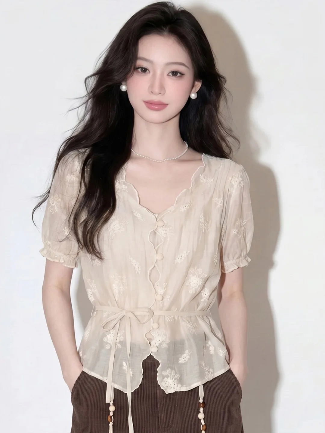 

Elegant Fashion Sun Protection Embroidered Shirt Short Sleeve Women's Top Slimming Belted Summer 2026 Commute Style Regular Fit