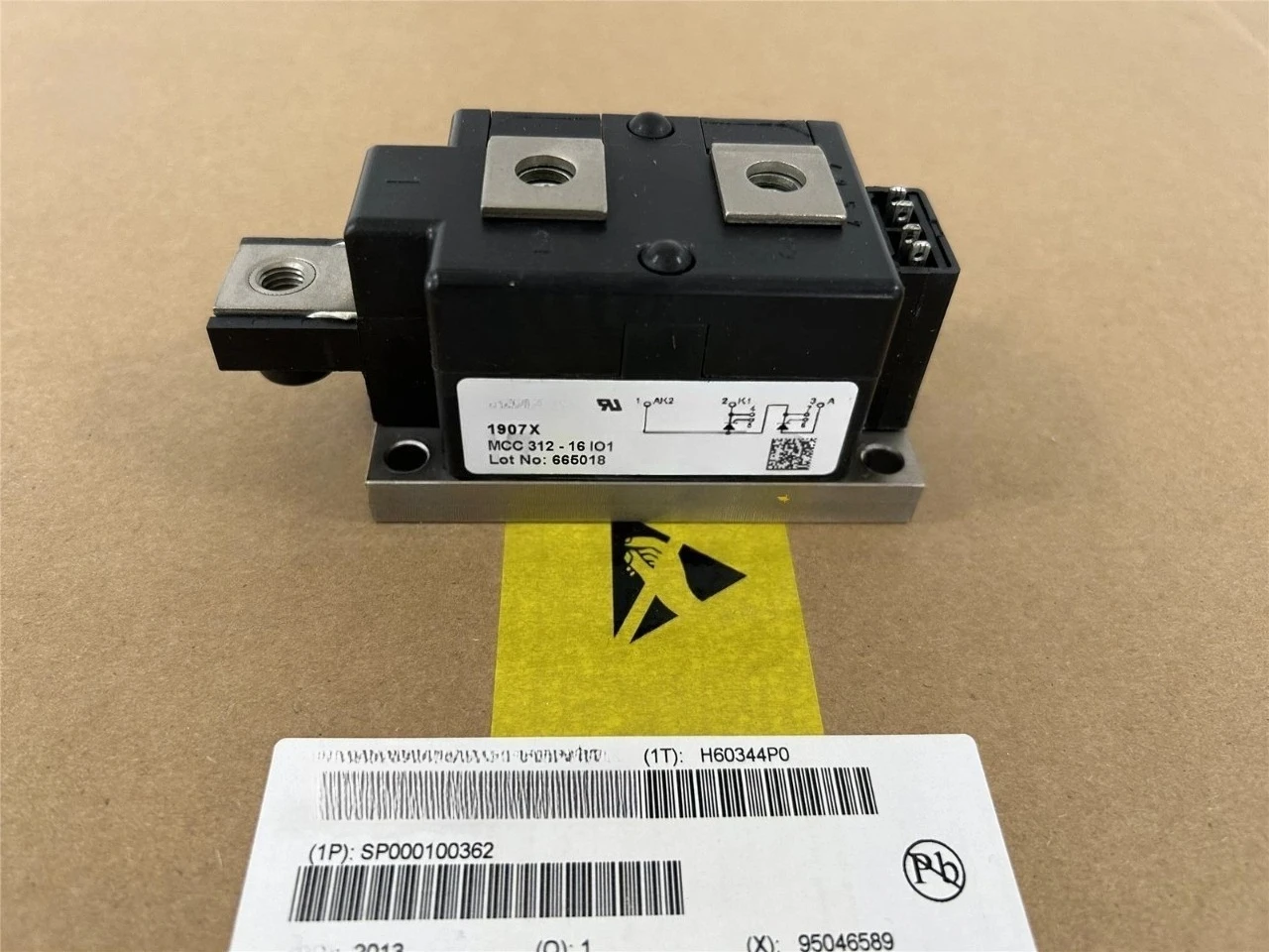 

FOR IXYS MCC312-16IO1 Module Power Supply MCC312-16IO1