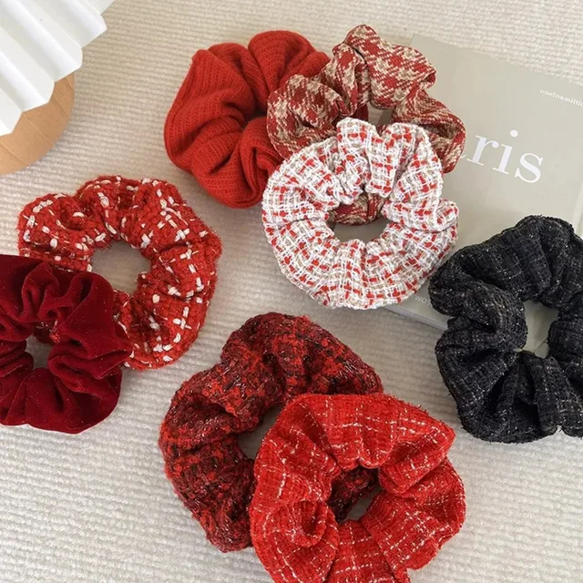 Nowy Rok Czerwone Włosy Sznury Krawaty Białe Plaid Scrunchies College Girls Świąteczny kucyk Opaski do włosów Kobiety Akcesoria do włosów