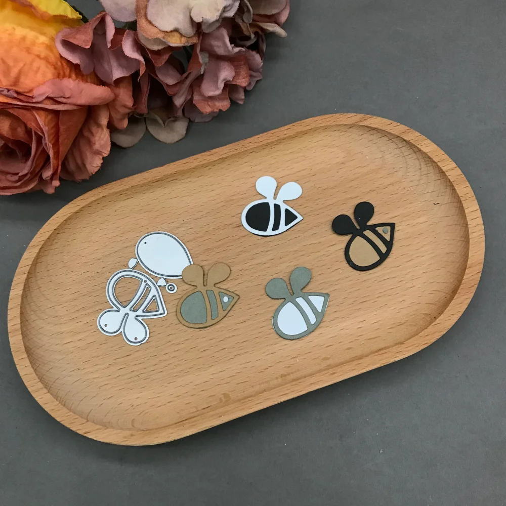 

Little Bee Metal Cutting Dies Stencils For DIY Scrapbooking Decorative Embossing Handcraft Die CutsTemplate