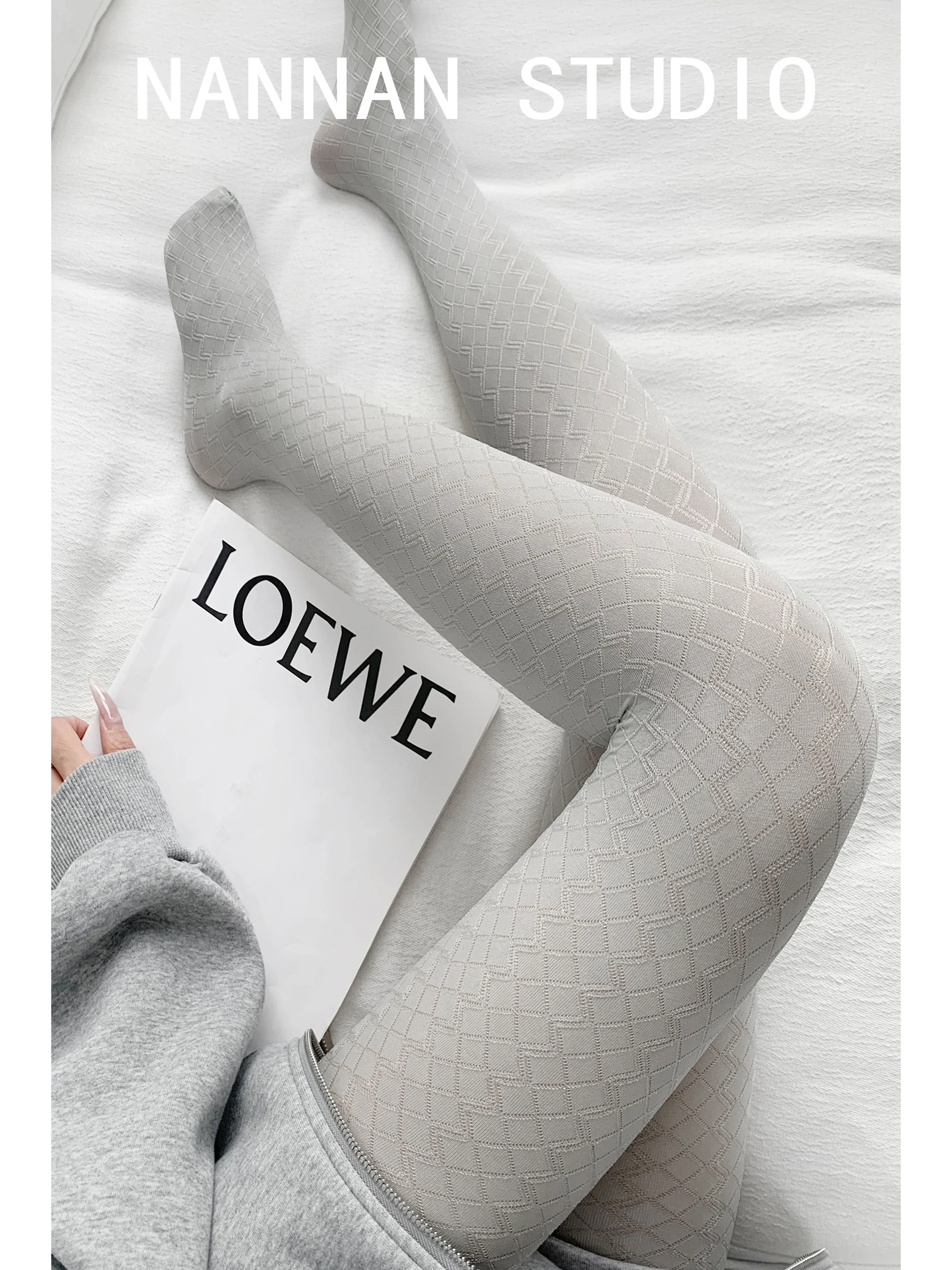 Women's Diamond Grid Patterned Leggings Compression Stockings Spring Autumn Micro Pressure Resistant to Snags Footless Tights