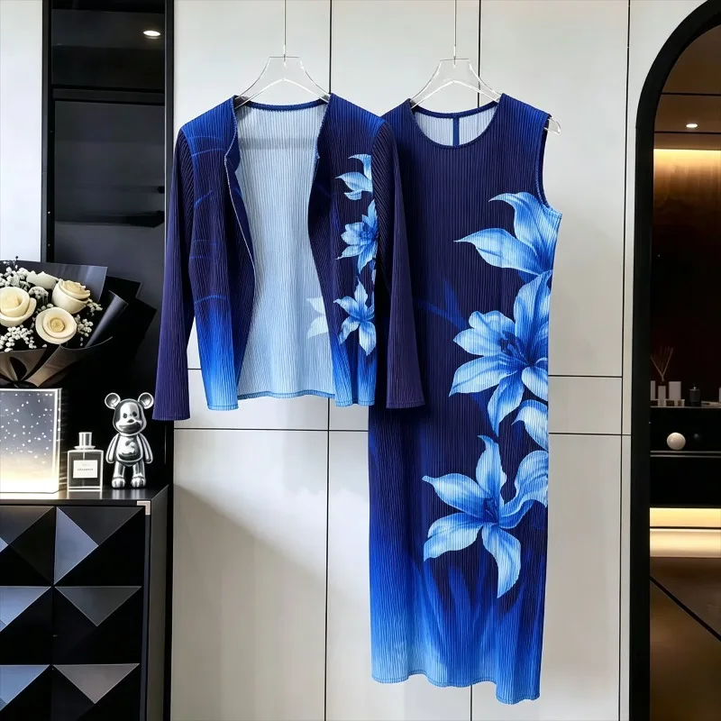 Miyake Pleated Print 2-Piece Set Simple Sleeveless Dress Long Sleeve Cardigan Jacket Top Elegant Fashion Women's Commuter Outfit