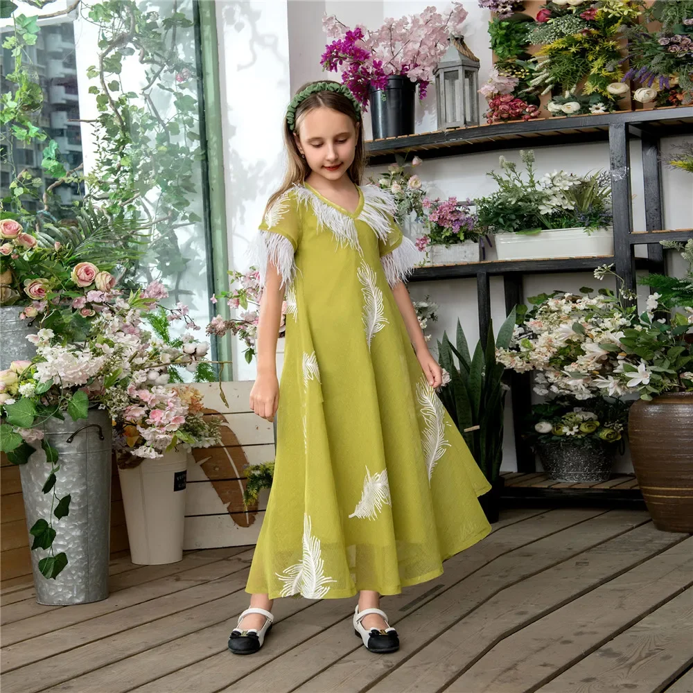 イード・ジェラバ　ムスリムキッズガールズ　マキシドレス　フェザーアバヤ　ドバイ　トルコ　カフタン　イスラム子供服　ジャラビーヤ　アラブローブ　カフタン　モロッコ風ガウン