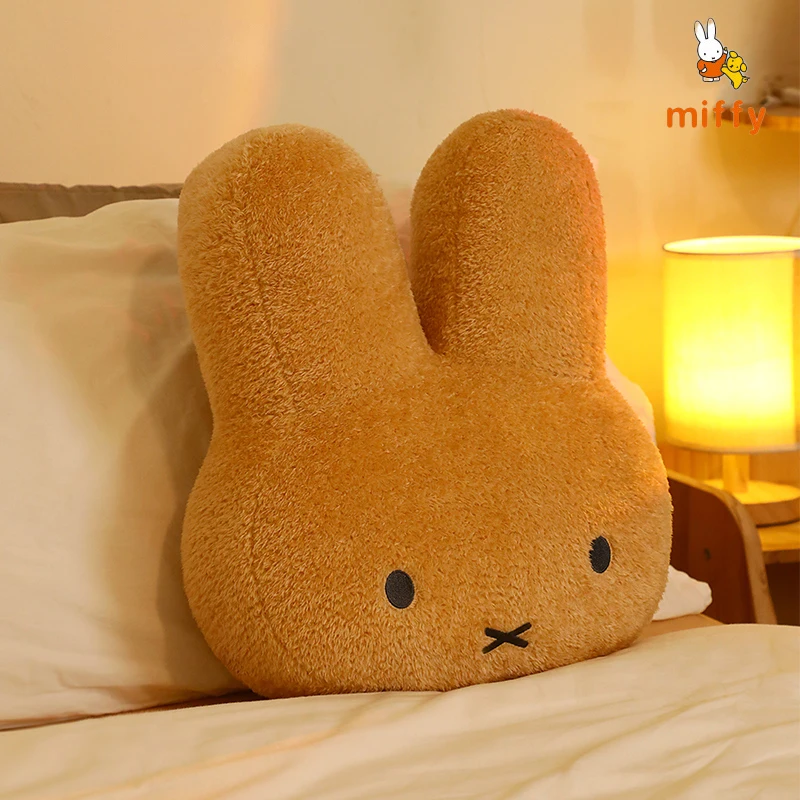 Kawaii Nijntje Sierkussen Cartoon Comfortabele Pluizige Knuffel Hoge Kwaliteit Anime Pluche Poppen Dopamine Desktop Ornamenten Geschenken