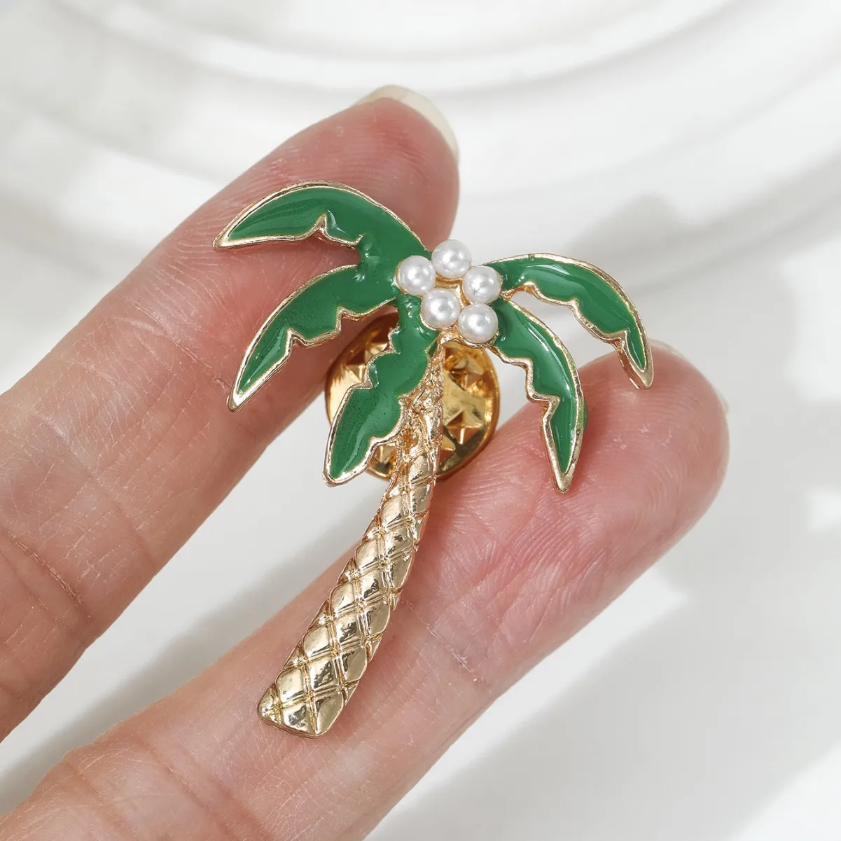 Cartoon Tropical Coconut Tree Enamel Brooch Cute Funny Backpack Lapel Metal Badge Cosplay Clothing Jewelry Accessories Gifts