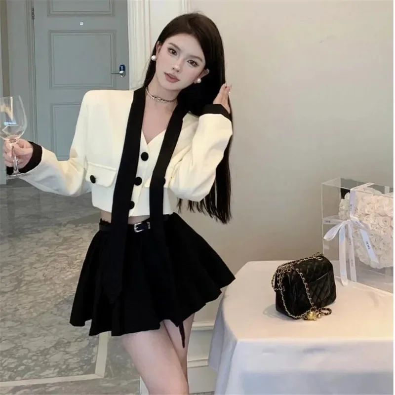 Women New Fall Two Piece V Neck White Short Bow Coat&High Waist pleated Black Skirt Sets Fashion Elegant 2 Piece Dress Suits