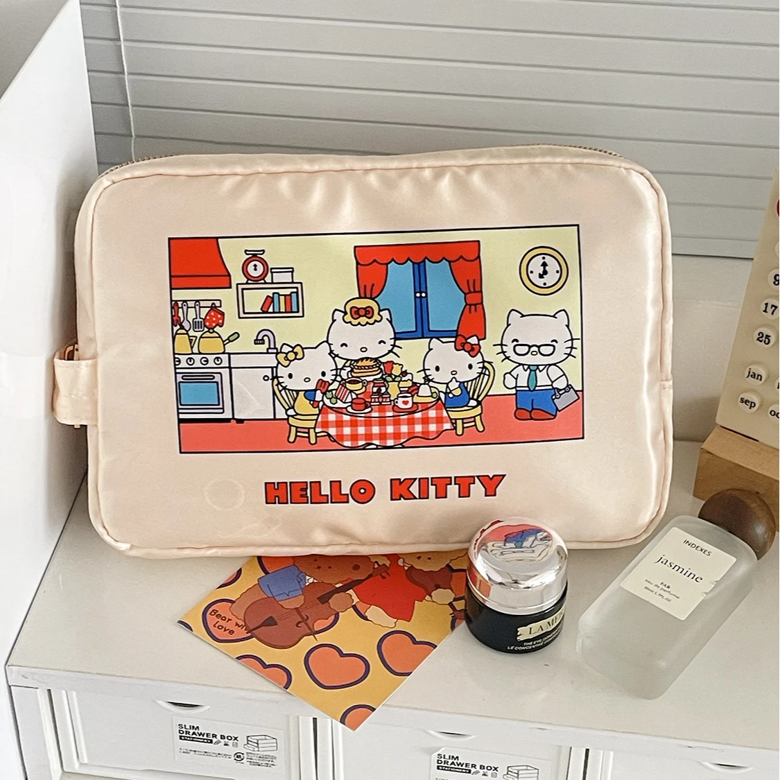 حقيبة مكياج لطيفة على شكل قطة كرتونية باللون البيج مطبوعة منظم مستحضرات التجميل للسفر حقيبة يد محمولة لأدوات الزينة #4