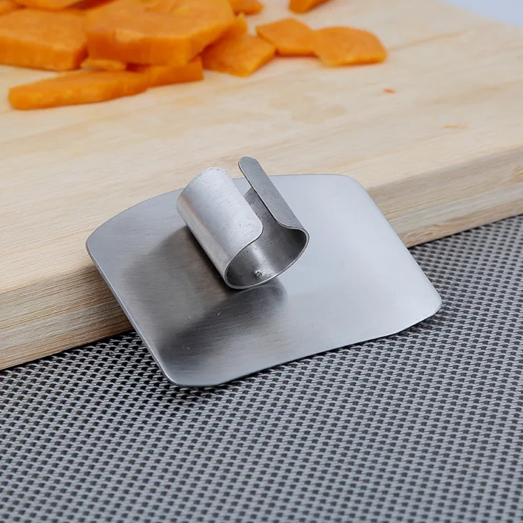 Mini Finger Guard Protect Finger Hand Cut Hand Protector coltello Cut Finger Protection Tool gadget per utensili da cucina in acciaio inossidabile