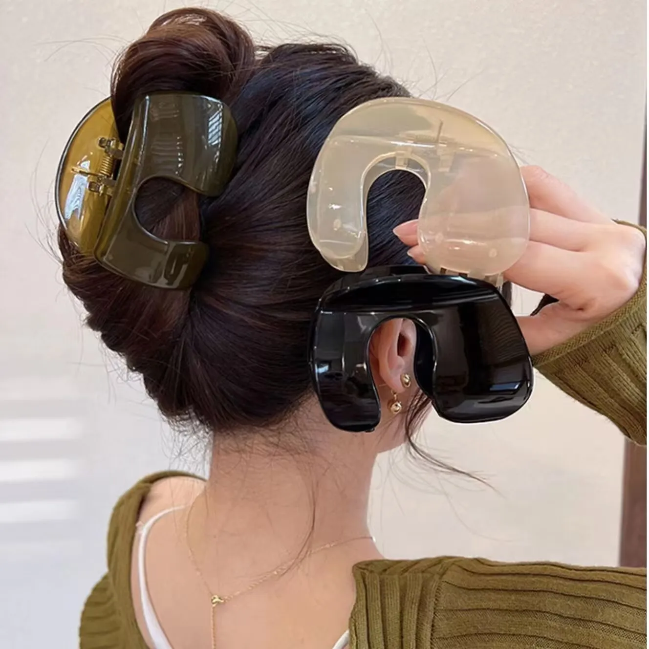 

8,5 см желеобразные заколки для волос, элегантные женские заколки с большим зажимом, модные акриловые заколки в виде акулы, аксессуары для волос для девочек