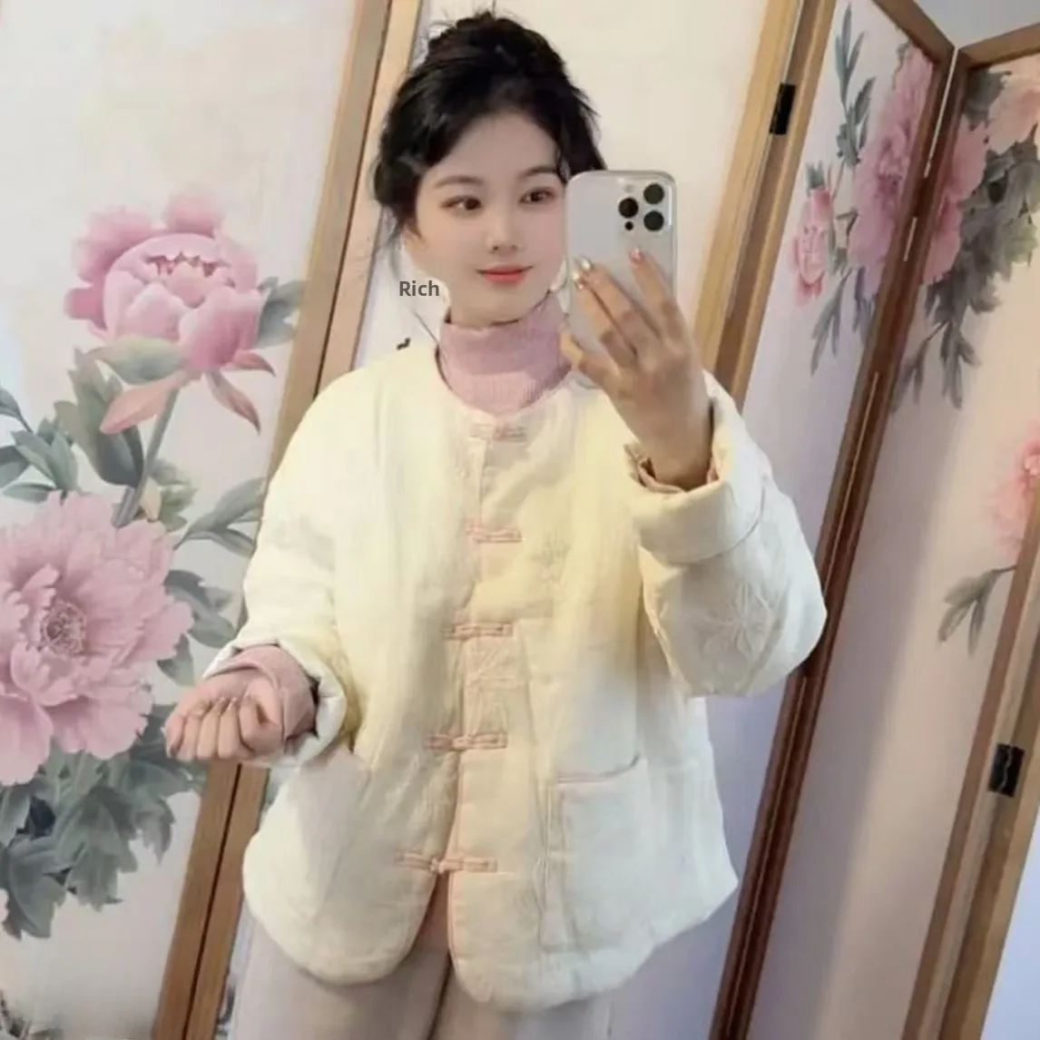 

High-End Anti-Aging Slimming Women's Cotton Jacket with Button New Chinese Style Winter Warmth Insulation Outerwear Coat