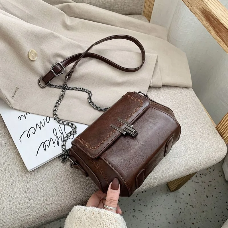 Wear-resistant Material Small Bag Women's Fashion 2026 New Trendy High-end Texture Niche Design Messenger Bag Women's Handbag