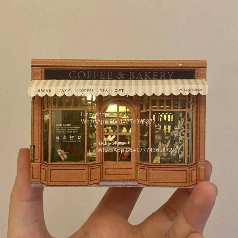 Bagel Themed Mini Cottage Assembly Craft, Artistic Desktop Ornament, Romantic Gift for Lovers and Friends
