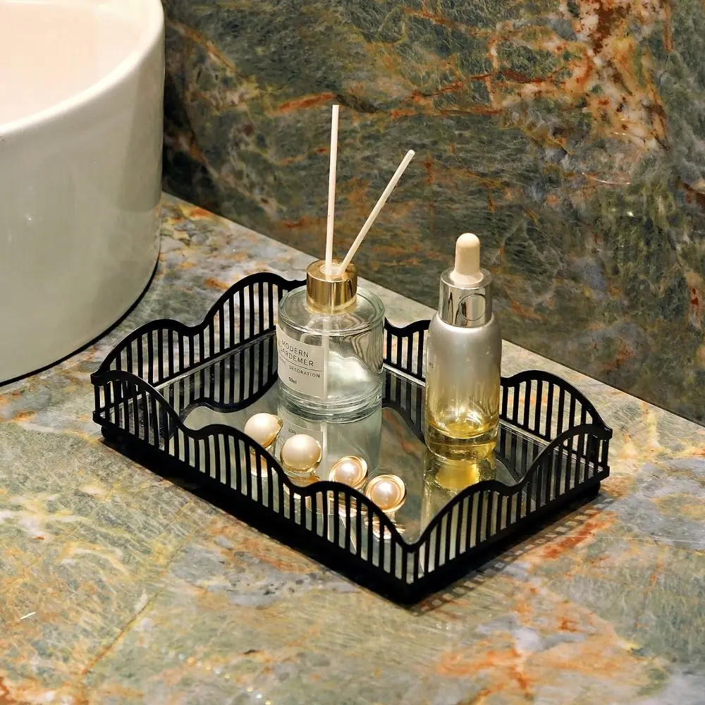 

Elegant Jewelry Display Plate Exquisite Hollowed-out Bathroom Sundries Organizer Light Luxury Multipurpose