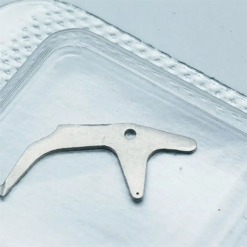 Gli accessori dell'orologio sono adatti per la pressa di temporizzazione del movimento originale ETA7750 7750 Codice di riparazione del movimento meccanico 8080