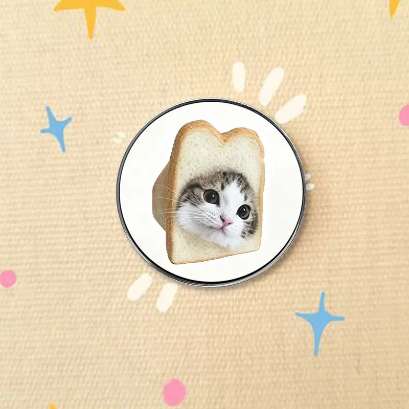 Funny Cat Face Inside Toast Bread UV Printing Pin Whimsical Food Pet Fusion Brooch Humor Lapel Badge Jewelry Gift For Friends