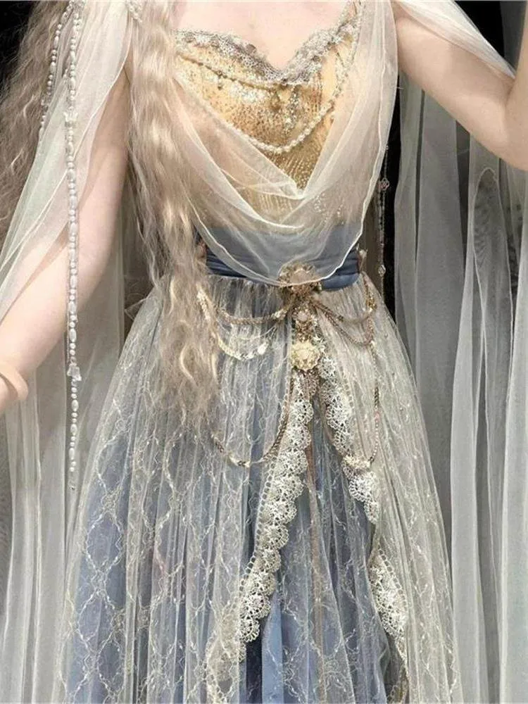 

Костюм богини в экзотическом китайском стиле для западных регионов