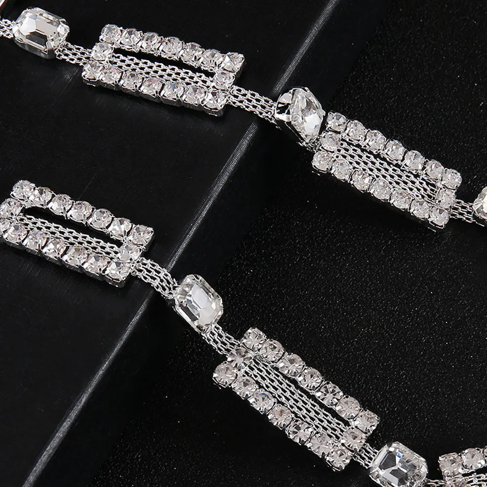 

Versatile Geometric Crystal Trim Chain Garment Accessory Fashion Apparel Decoration for Dress, Belt & Craft Projects