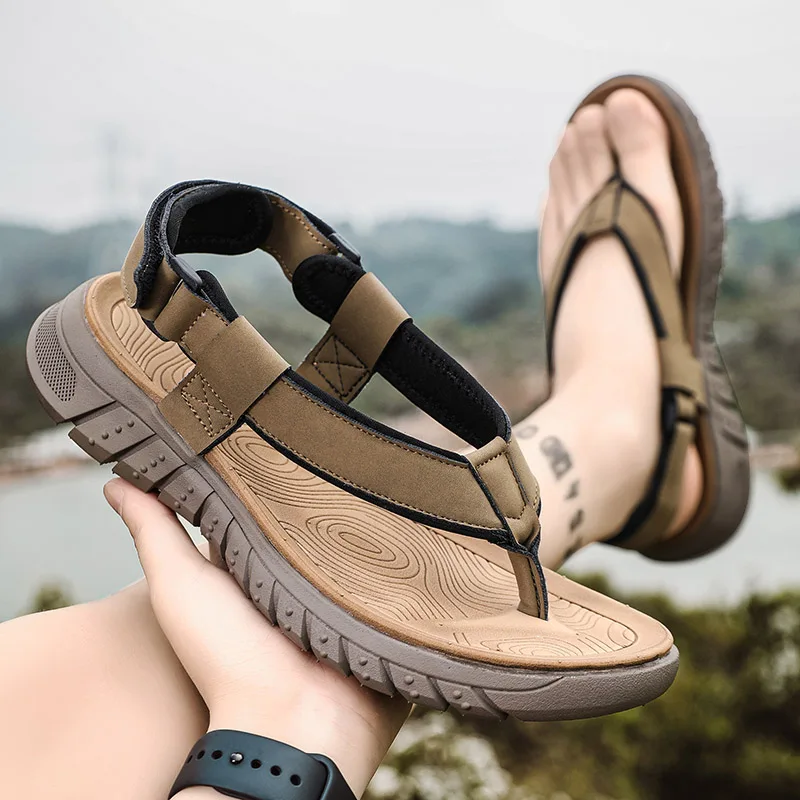 Zomer Heren Casual Strandsandalen Mode Heren Waterdichte Schoenen Voor Heren Hard-Dragende Flip Flop Beknopt Heren Antislip Sportglijbaan