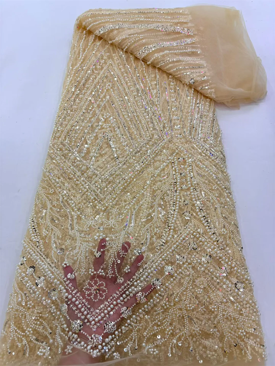 

Новая африканская кружевная ткань с пайетками 2026 года, высококачественное французское тюлевое кружево, нигерийская сетчатая кружевная ткань с бисером для женских праздничных платьев