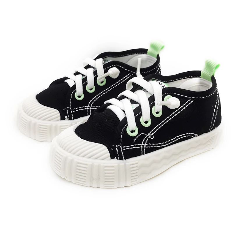 Scarpe di tela per bambini ragazzi e ragazze Low Top Slip On Sneakers scarpe Casual per bambini