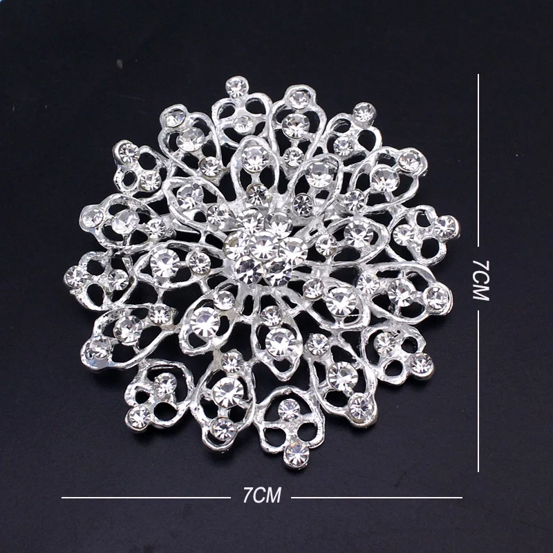 TANGTANG  Large Round Brooch Elegant Vintage Rhinestone Snowflake Flower Style Silver Plated Star Pin, Item No.: BH7469