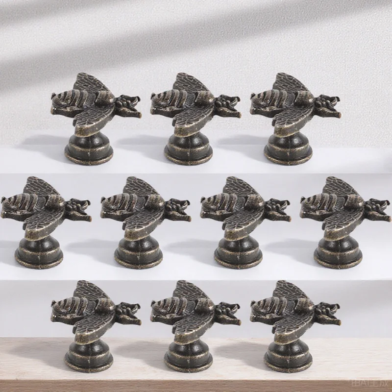 

10 pcs Cabinet Knobs Vintage Bee Shaped Metal Pulls For Drawers Dressers Wardrobes Cupboards Decorative Furniture Handles
