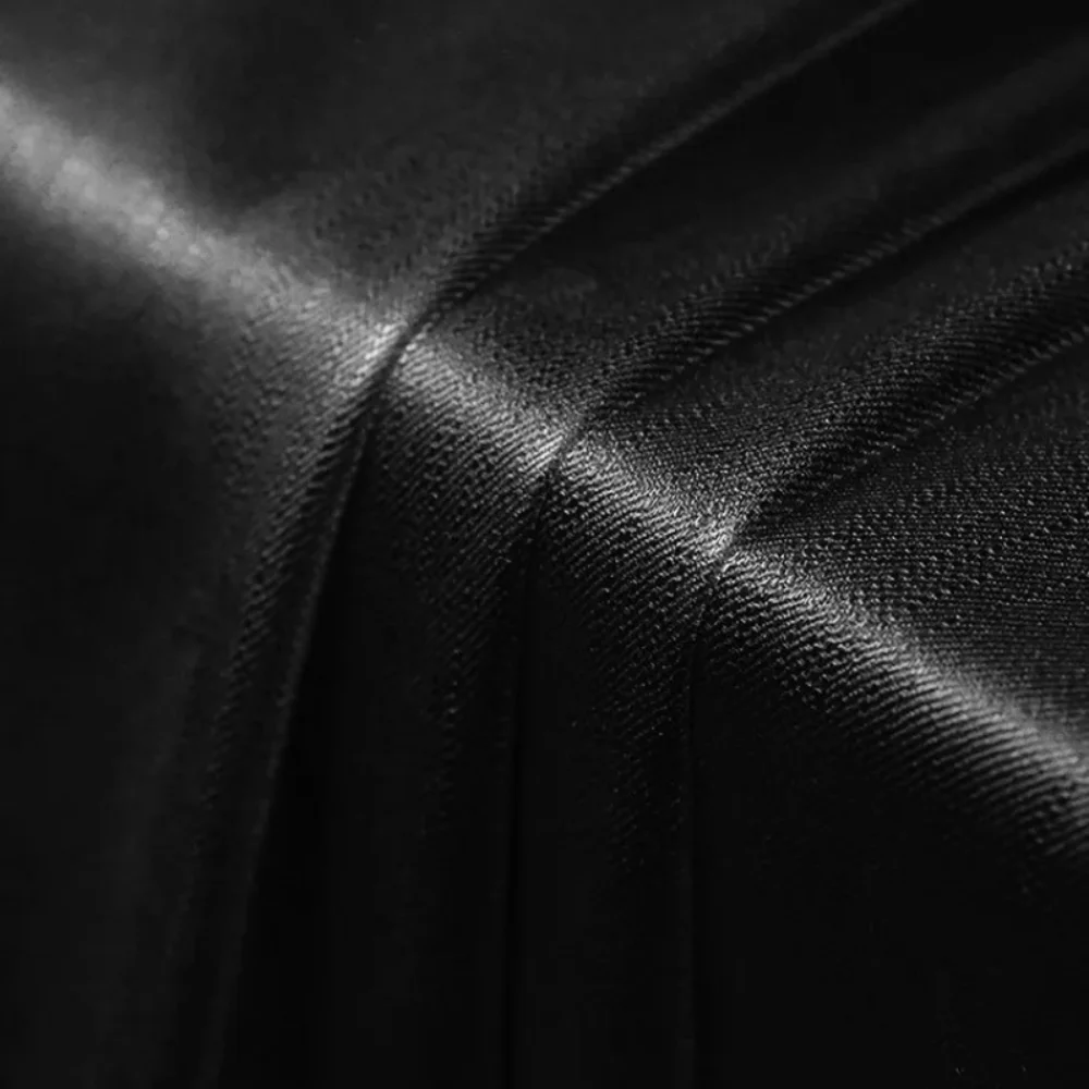 

Dark Black Vertical Pattern Leather Fabric for Light Sensitivity Retro Soft Anti Wrinkle Micro Elasticity Diy Sewing Cloth