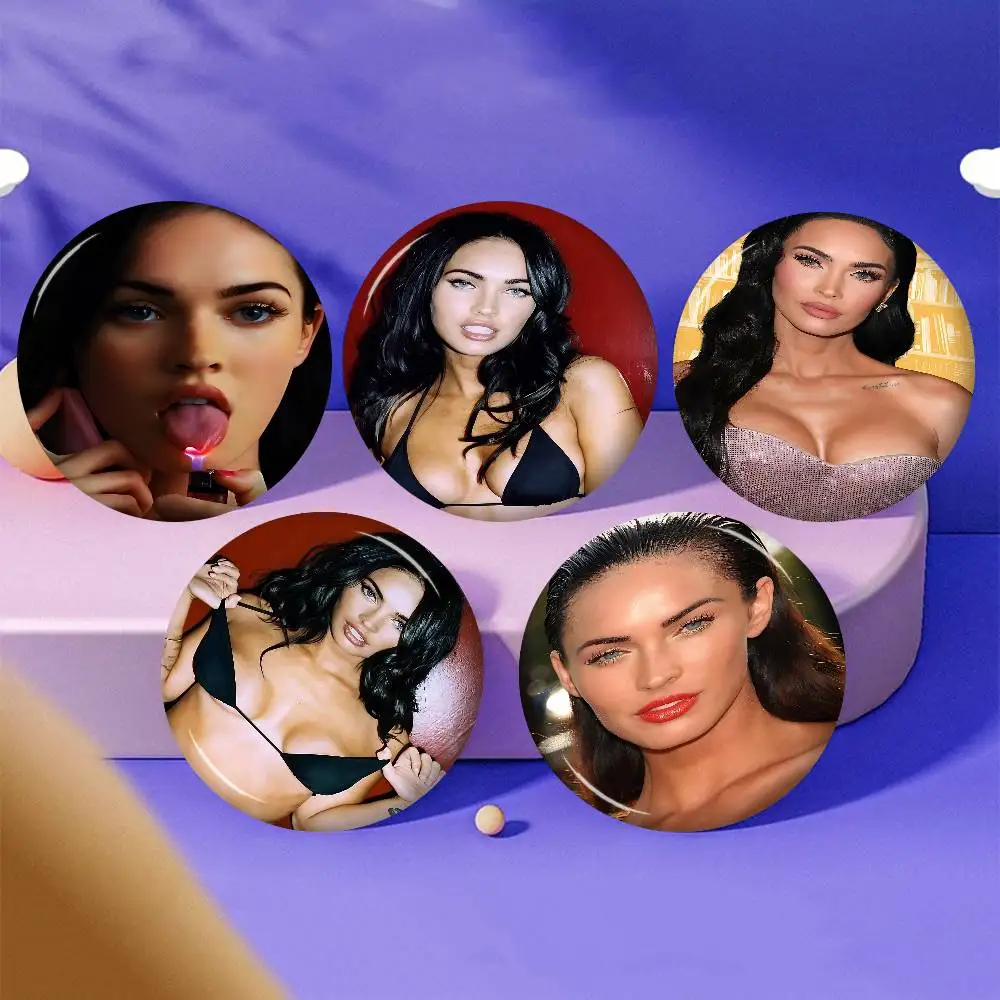 Megan Fox Actor Anime 32/44/58MM Customizable Button Pins Cute Funny Creative Badge Jewelry Decor Gifts For Friends