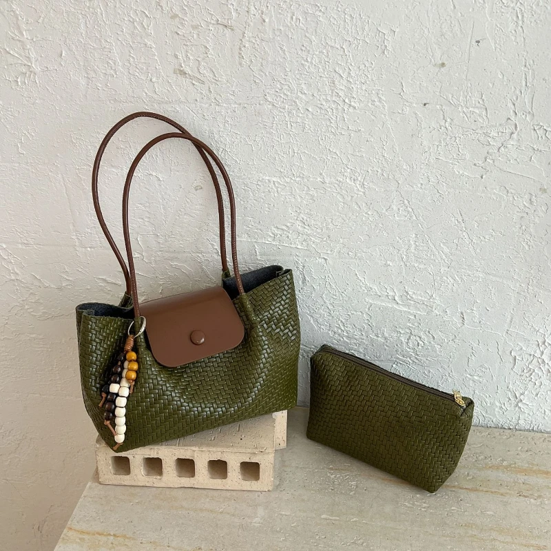 Fashionable Woven Pattern Underarm Bag for Women New Large-capacity Vintage Commuter Tote Bag Super Popular Single Shoulder Bag