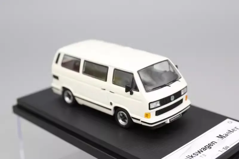 Maestro 1:64 T3 Van Multivan Blanco 1985 B32 1985 Modelo Coche