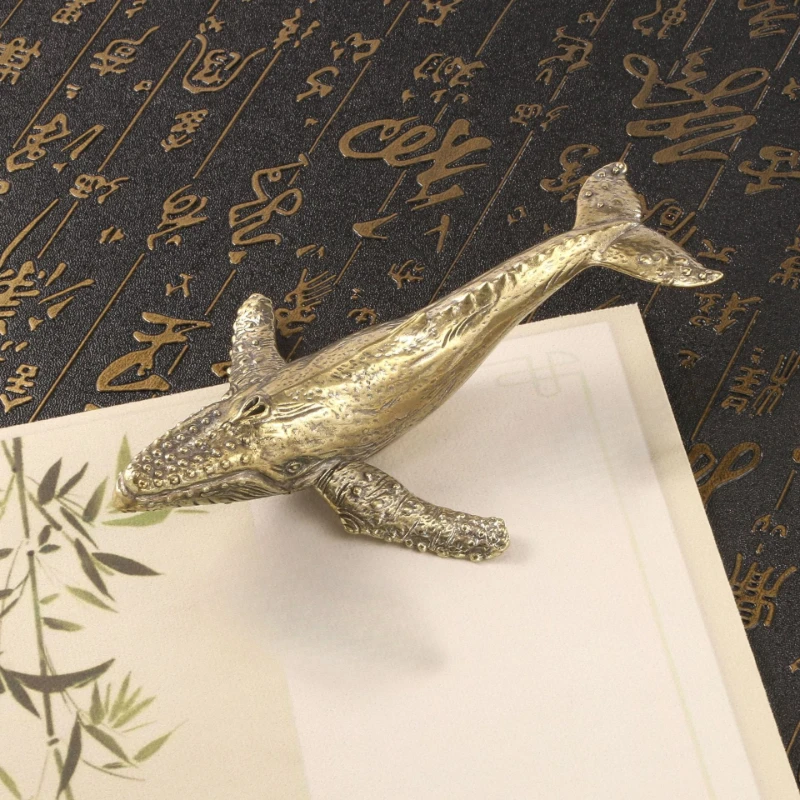 Little Fairy /Retro Brass Humpback Whale Desktop Ornaments Creative Metal Animal Miniature Sculpture Living Room Home Decoration