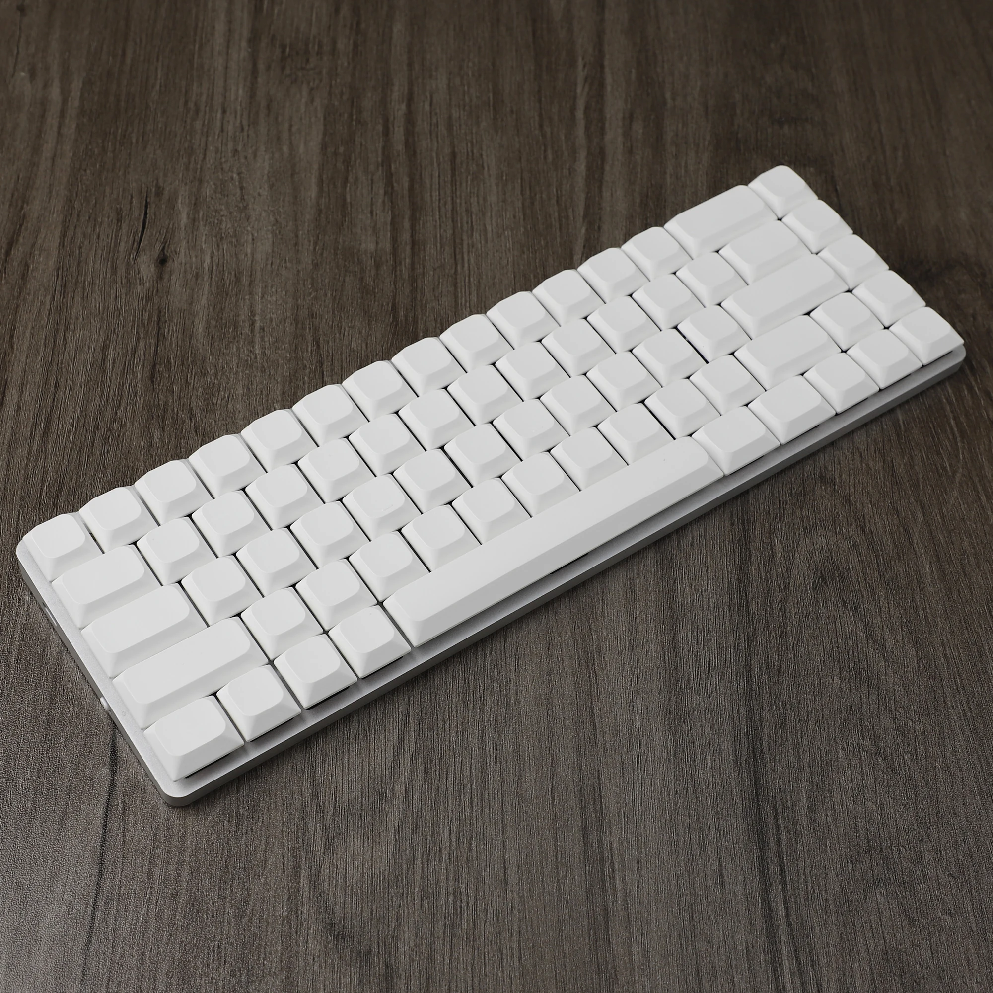 Imagem -02 - Ymdk-teclados em Branco Pbt 116 Ultra-fino Perfil Baixo Teclado Mecânico 61 64 68 75 84 87 96 108 Layout