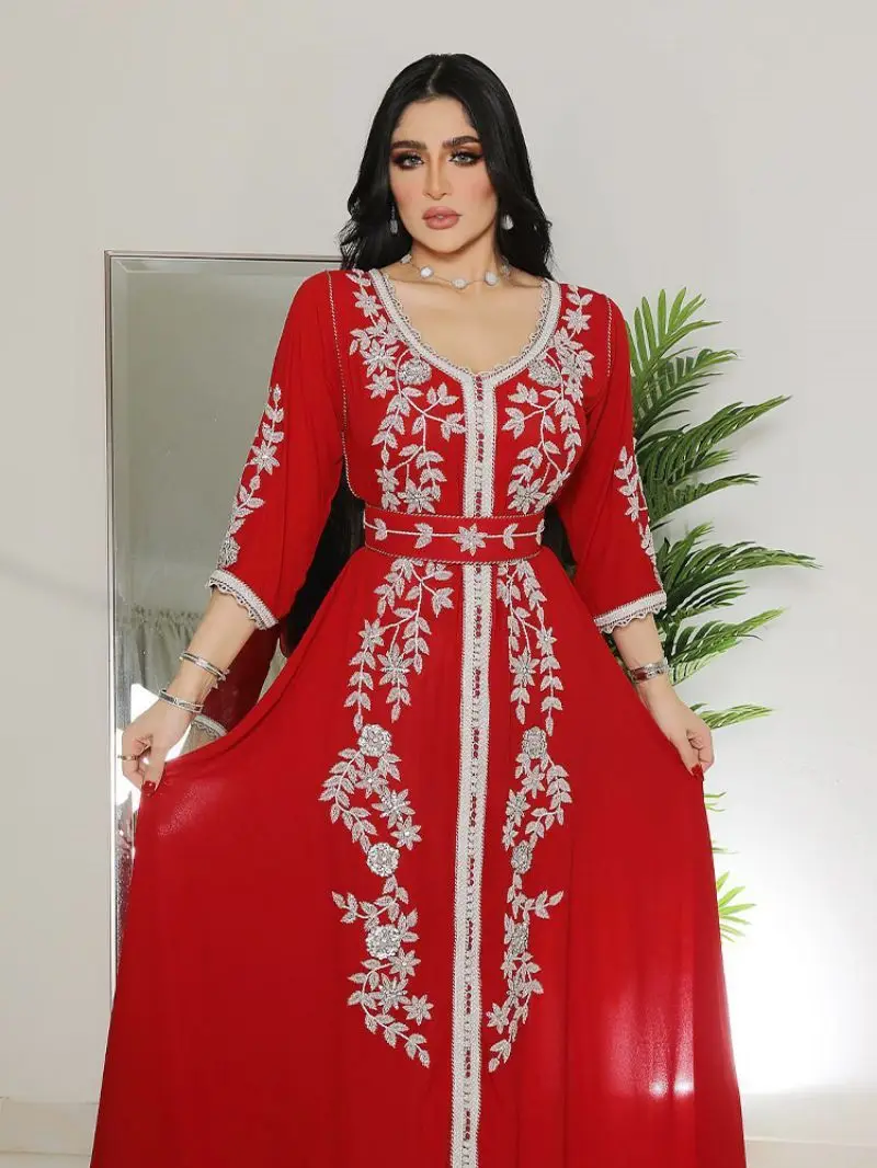 

Embroidered Red Kaftan Gown Evening Dress Dubai Caftan Abaya Dress U-neck 5/4 Sleeve Long Skirt