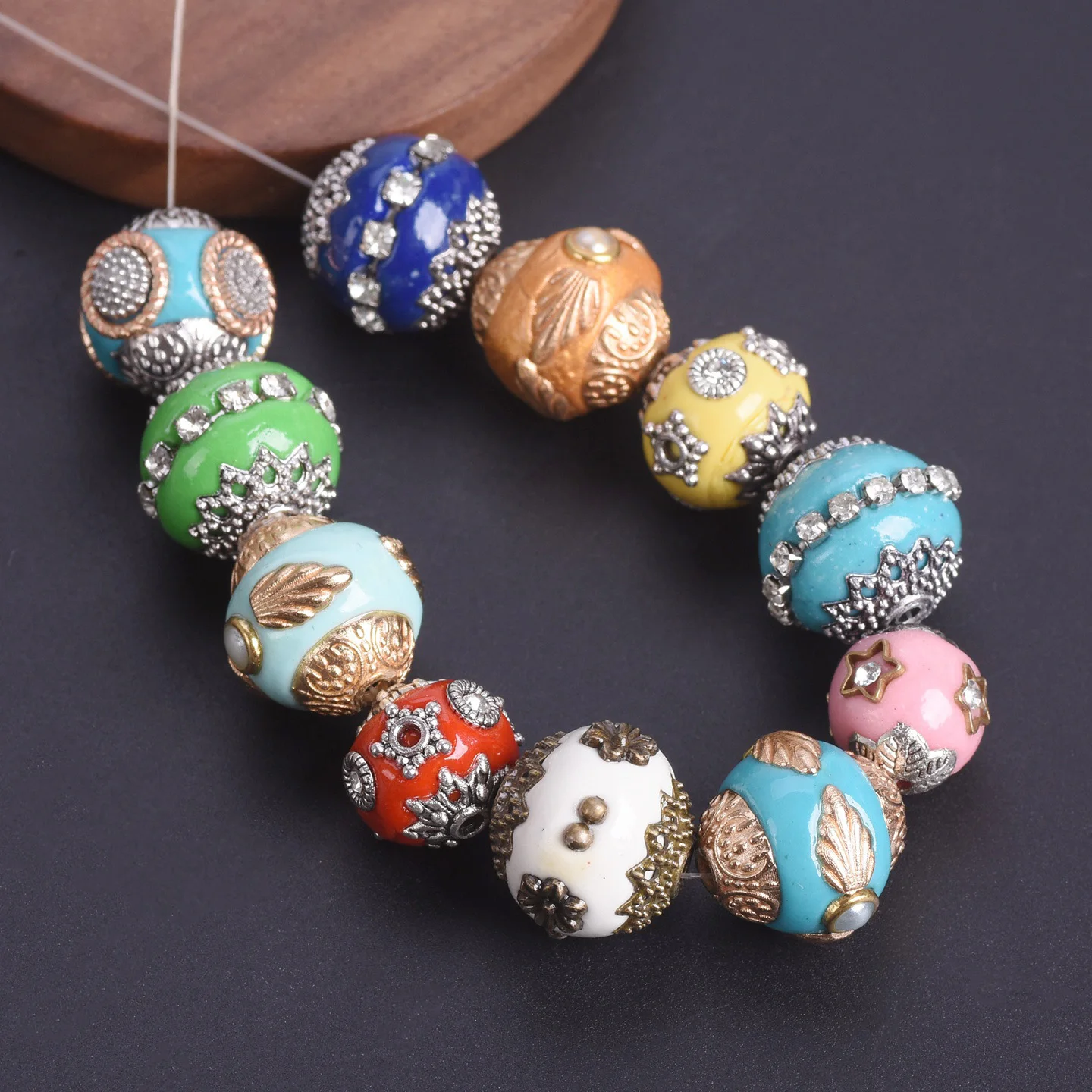 

Round 5pcs 12mm-14mm Handmade Nepalese Buddhist Tibetan Metal & Clay Loose Craft Beads For Jewelry Making DIY Findings