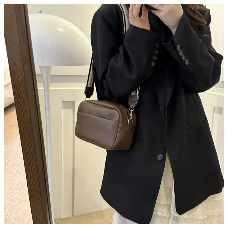 Casual Luxury Brand Shoulder Bag Small Square Female Crossbody Bag New Autumn Fashion Trend Casual Trend Women's Crossbody Bag