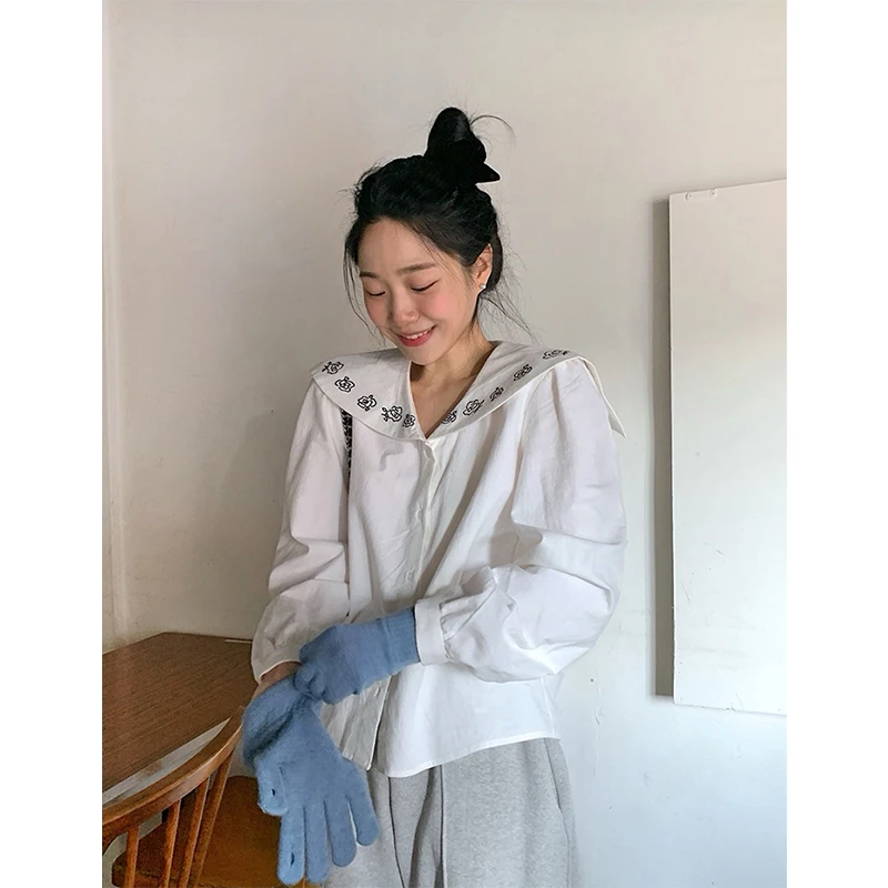

Элегантные белые блузки с цветочной вышивкой для женщин, модные блузы с пышными длинными рукавами, корейский стиль, однобортные, свободного кроя, повседневные топы