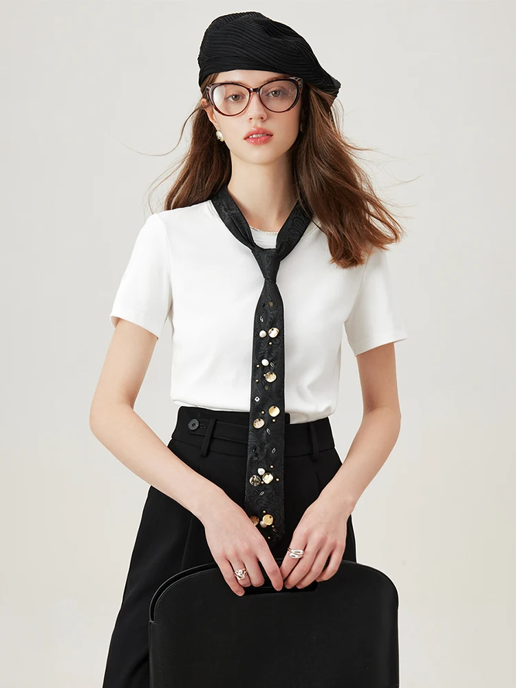 white round neck