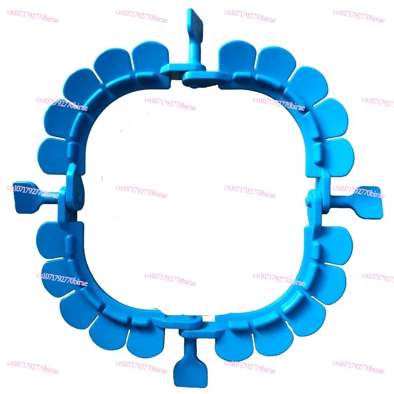 

Disposable Retractor System Including Ring and Retractor Anterior Ring Compatible Lone Star