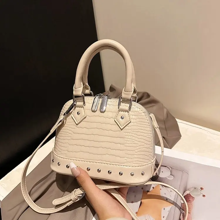 

2026 New Women's Shell Bag, Large Capacity Adjustable Strap, Vintage Unique Boho Design Crossbody Purse for Daily Use