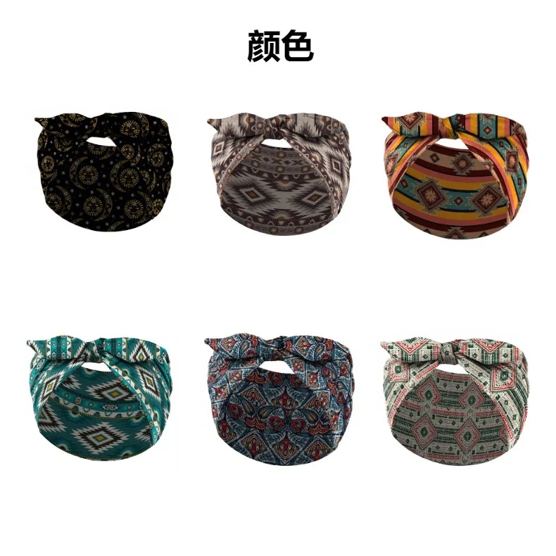 Breites Bohemian-Style Stirnband mit Druckmuster, Knoten vorne und elastischem Hasenohren-Design – Detail 3