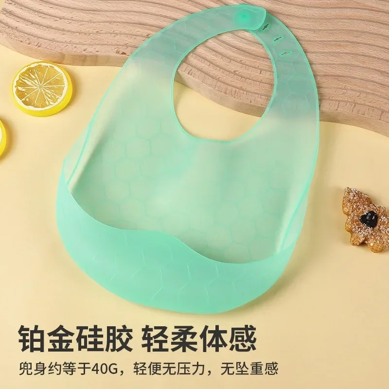 New Simple Silicone Rice Pocket Baby Light Bib Baby Three-dimensional Bib Super Soft Saliva Pocket