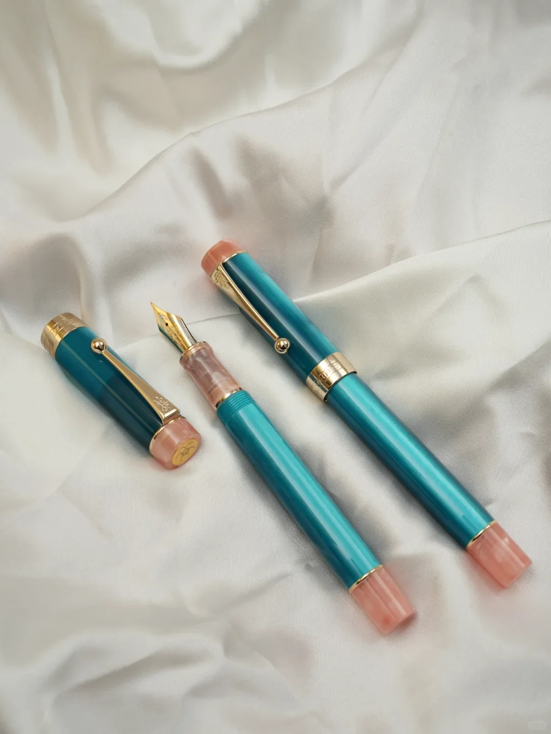 jinhao-century-100-edicion-limitada-sueno-de-la-camara-roja-daiyu
