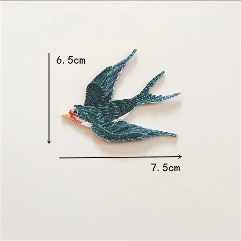 1Set 2Pcs Chinese Style Small Swallow Embridery Patch Animal Bird Applique Stick Iron On Cloth Dress Shirts Decora Accessory DIY