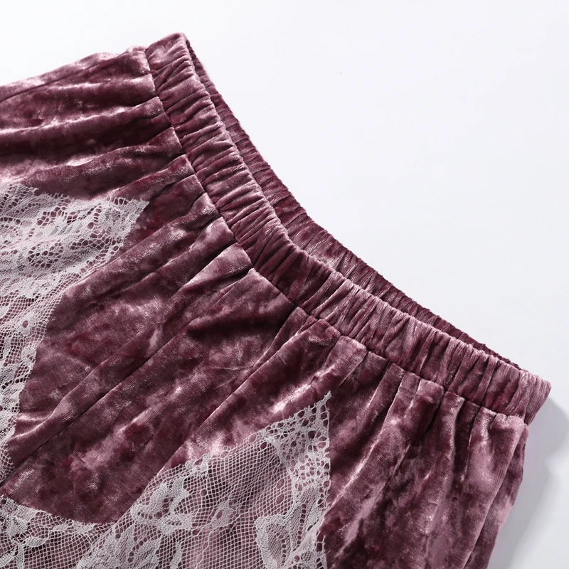 Chic Women's Velvet Lace Patchwork Shorts Loose Hollow Out Elastic Waist Female Short Pant 2026 Summer Lady All-match Pants New