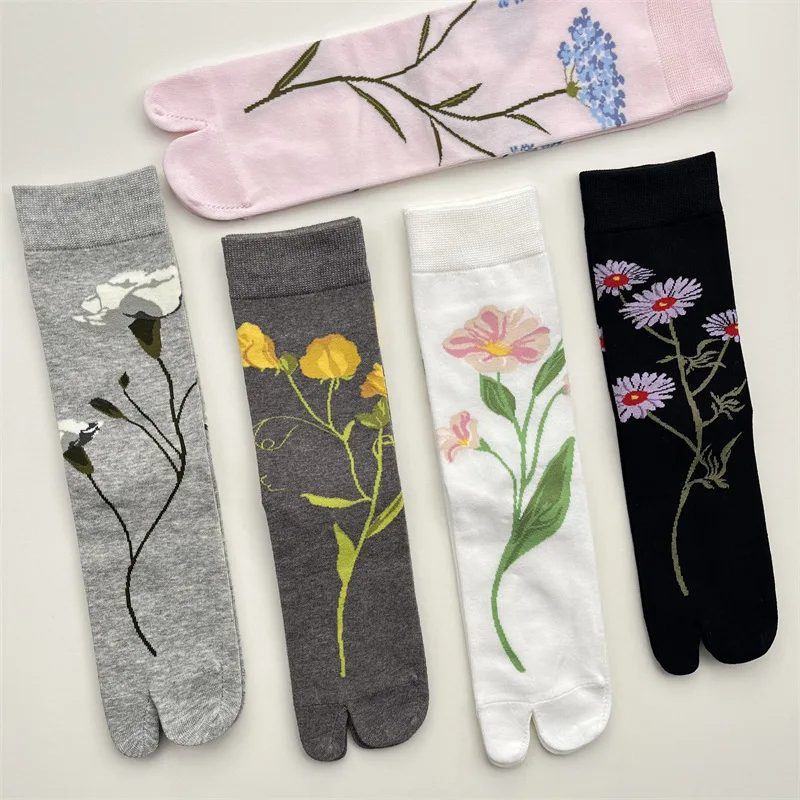 High Quality for Woman Spring Summer Autumn Split Toe Cotton Socks Floral Pattern Comfortable Soft Two-Toed Women's Tabi Sox