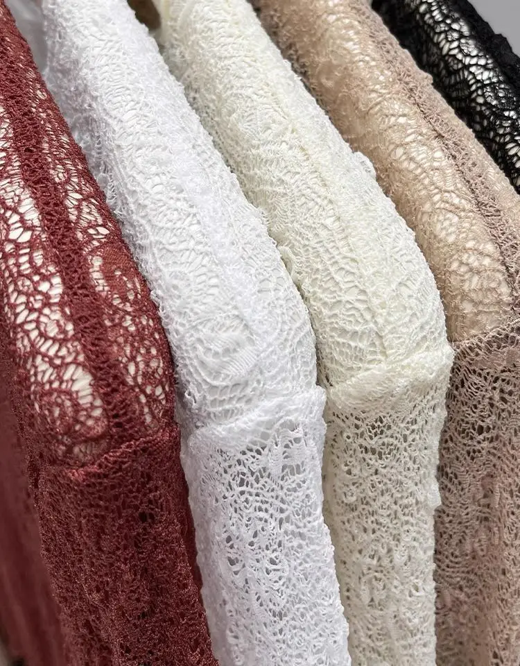 Damen-Oberteil mit Rundhalsausschnitt und Spitze, neues Herbst-/Winter-Modell, durchsichtiges Netzstoff-Langarmshirt, figurbetontes, elegantes und modisches Oberteil für den Innenbereich. – Detail 12