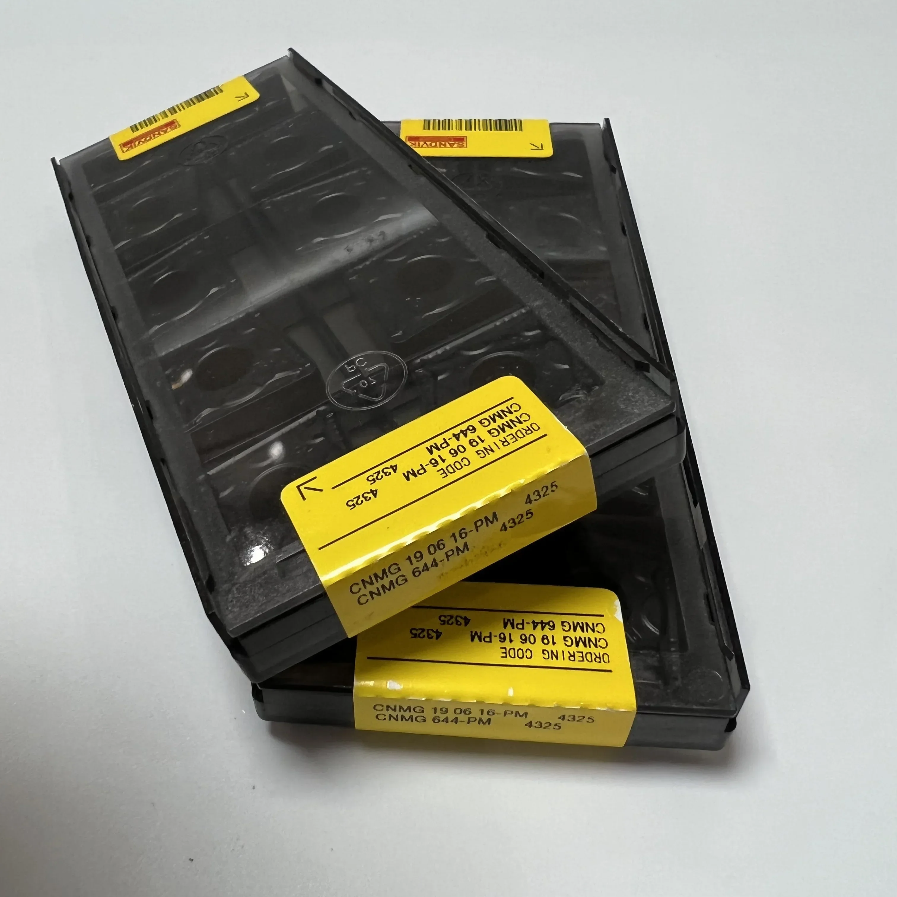 

10PCS Alloy blade CNMG190616-PM 4325