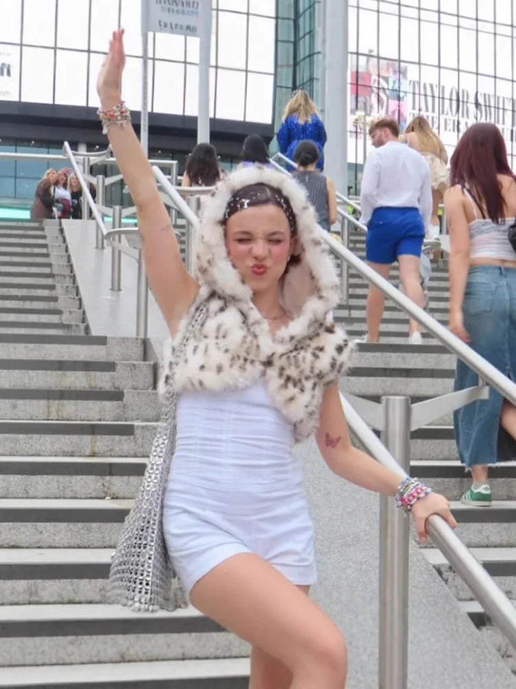 Y2K Cappotto corto in pelliccia sintetica pelosa con cappuccio con stampa leopardata sexy Abbigliamento donna Tendenza Halloween Cosplay Gilet in pelliccia sintetica Top in pelliccia da donna