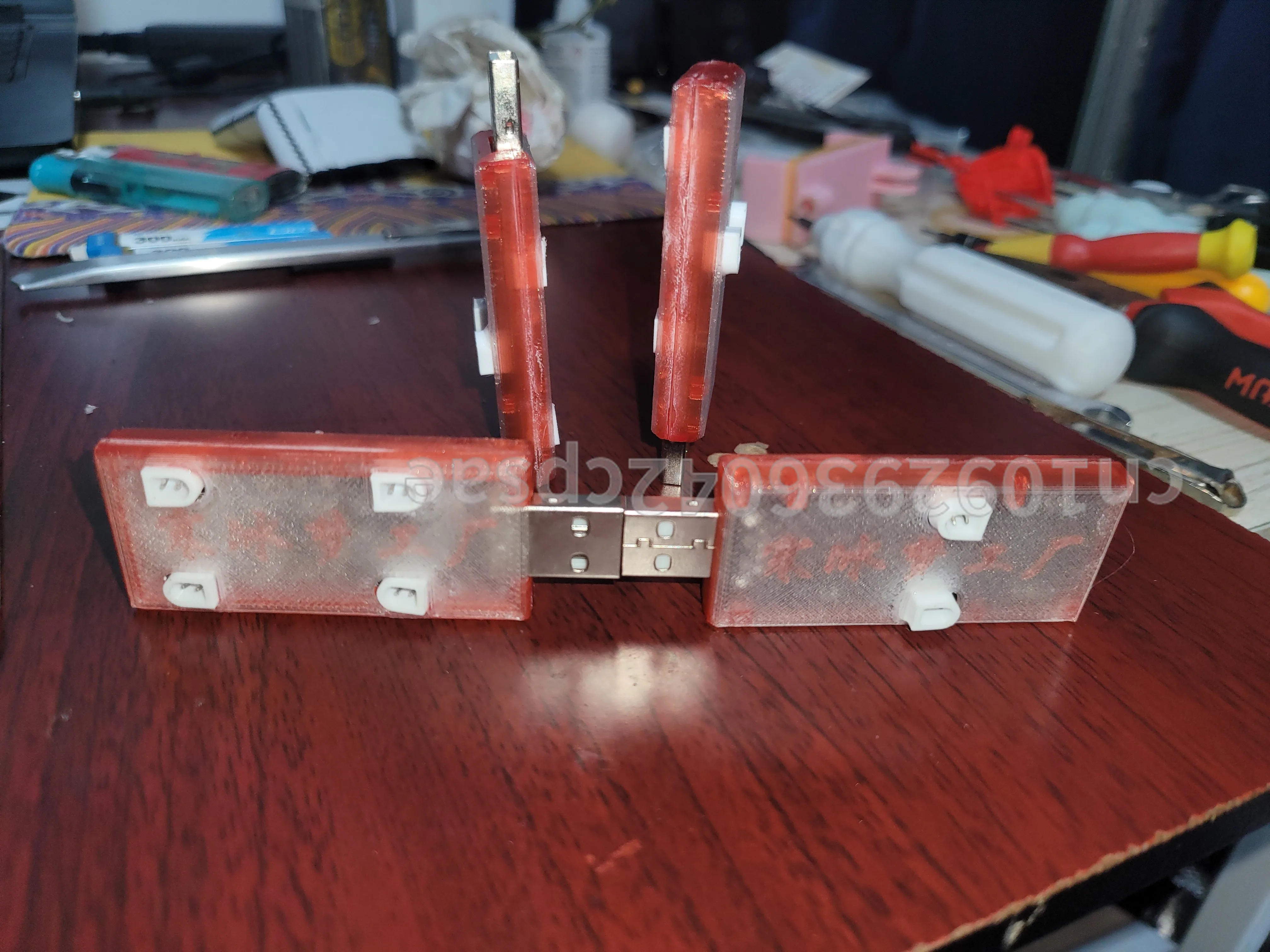 bt2.0 1S charger six-channel USB to 3.8V high-voltage lithium battery charger and charging board 4.35V